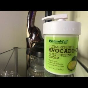 Avocado body butter lotion